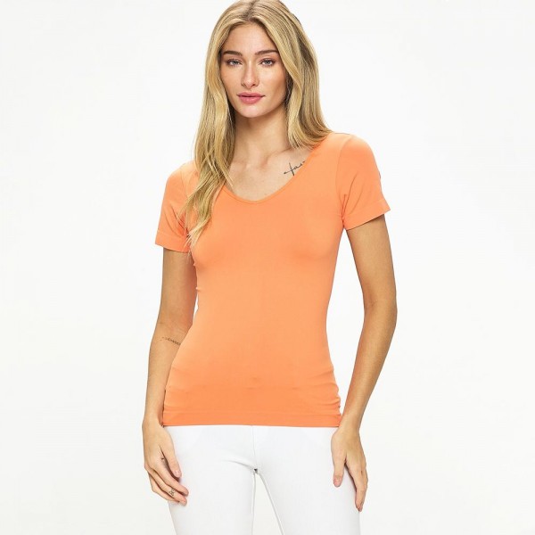 Wholesale women s Seamless Reversible V Neck Short Sleeve Top Fitted Silhouette
