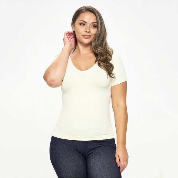 Wholesale women s Plus Seamless Reversible V Neck Short Sleeve Top Fitted Silhou