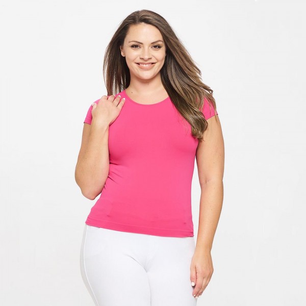 Women's Plus Size Seamless Crew Neck Short Sleeve Top 

- Crew Neck
- Seamless Tee
- Self Binding Neckline
- Short Sleeve
- Ultra-Smooth
- Pull On/Off
- One Size
- 92% Nylon 8% Spandex