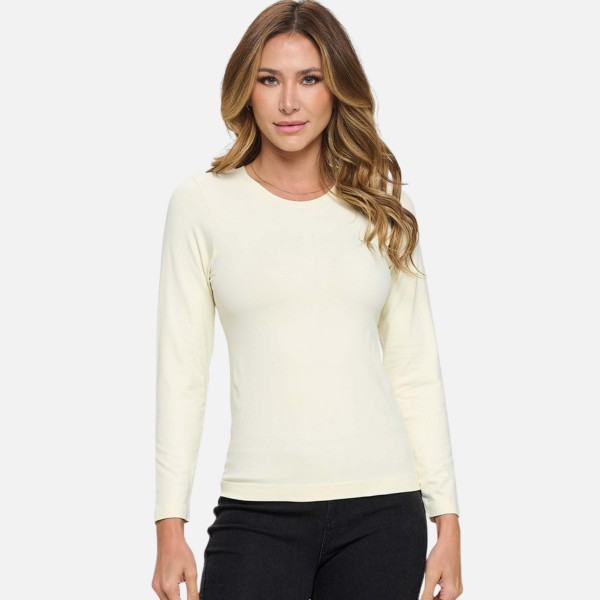 Women's Seamless Round Neck Long Sleeve Top

- Crew Neckline
- Seamless Construction
- Fitted Design
- Self Fabric Binding
- 92% Nylon, 8% Spandex