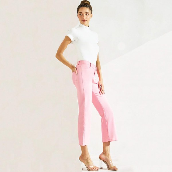 Women's Classic Solid Straight Leg Crop Pants (6-Pack)

- Straight leg
- Cropped 
- Faux Zipper Fly
- Pockets
- Belt loops
- 70% Cotton 25% Polyester 5% Spandex