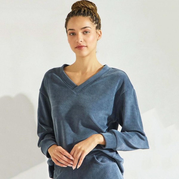 Women's V Neck Corduroy Long Sleeve Top (6-Pack)

- Relaxed-Fit
- Dropped Shoulders
- Ribbed Cuffs
- Curved Hem
- Loose fit
- 98% Polyester 2% Spandex