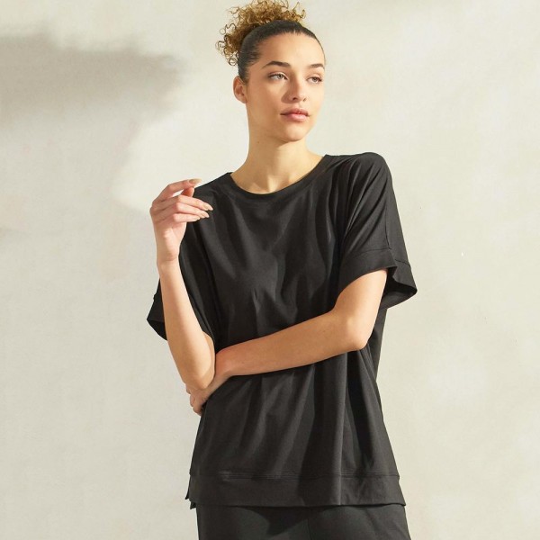 Wholesale women s Short Sleeve Peach Skin Crew Top Pack Loose Fit Lightweight Br