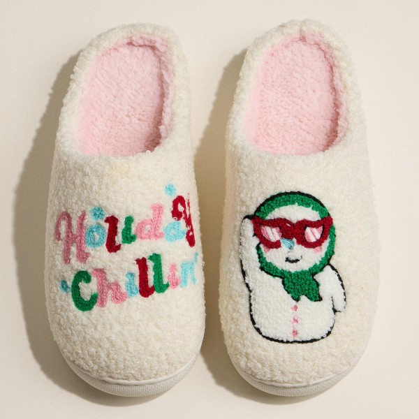 "Holiday Chillin" Embroidered Snowman Slippers (6-Pack) 

- Rubber Bottom 
- Non-Slip 
