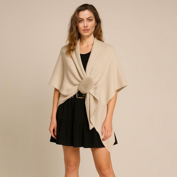 Do Everything In Love Solid Ruana With Fur Strap 

- One size Fits Most (0-14)
- L 28.3" x W 37.4"
- 100% Acrylic
