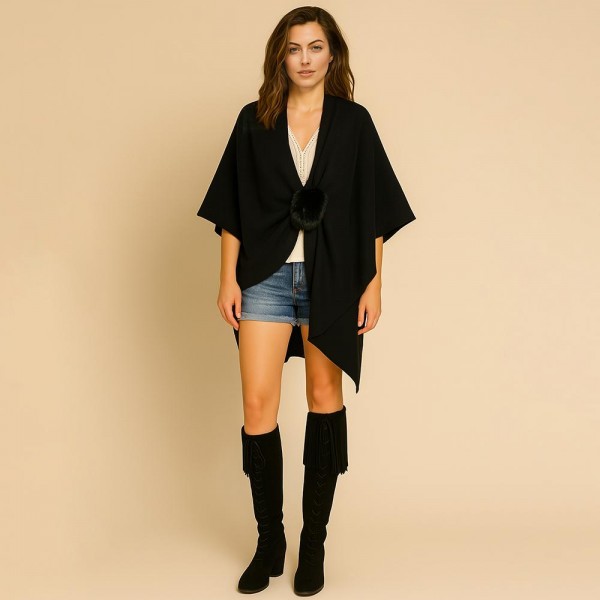 Do Everything In Love Solid Ruana With Fur Strap 

- One size Fits Most (0-14)
- L 28.3" x W 37.4"
- 100% Acrylic
