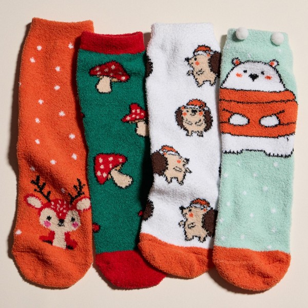 Microfiber Christmas Socks (4-Pack)

- Gift Box Included 
- Women's Size 5-10
- 100% Microfiber Polyester 