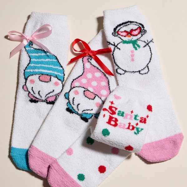 Microfiber Christmas Socks (4-Pack)

- Gift Box Included 
- Women's Size 5-10
- 100% Microfiber Polyester 
