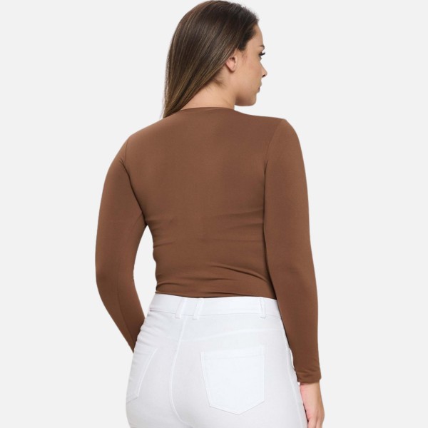 Women's Seamless Round Neck Long Sleeve Top •Crew Neckline •Seamless Construction •Fitted Design •Self Fabric Binding •92% Nylon, 8% Spandex view 5