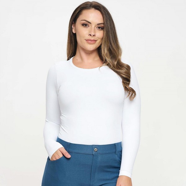 Women's Seamless Round Neck Long Sleeve Top

•Crew Neckline
•Seamless Construction
•Fitted Design
•Self Fabric Binding
•92% Nylon, 8% Spandex