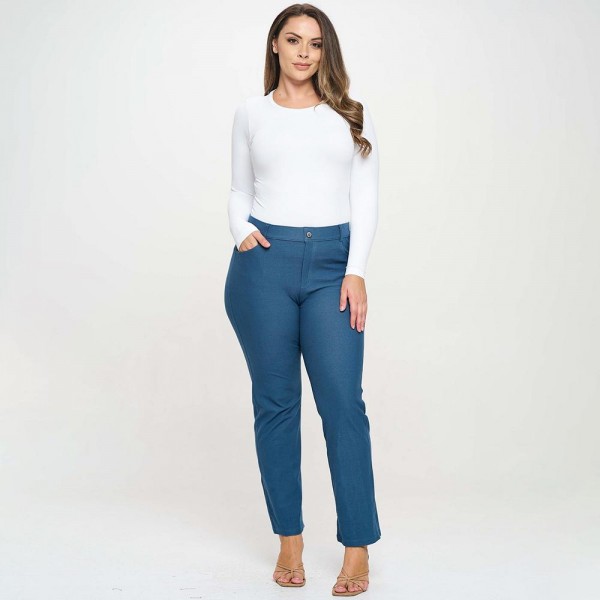 Women's Seamless Round Neck Long Sleeve Top

•Crew Neckline
•Seamless Construction
•Fitted Design
•Self Fabric Binding
•92% Nylon, 8% Spandex