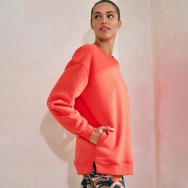 Women's Cozy Fleece Oversized Sweatshirt

- Soft fleece fabric
- Dropped shoulder
- Oversized silhouette
- Practical side seam pocket
- Matching color rib neckline, sleeve cuffs, and hem band
- Imported
- 97% Cotton 3% Spandex
