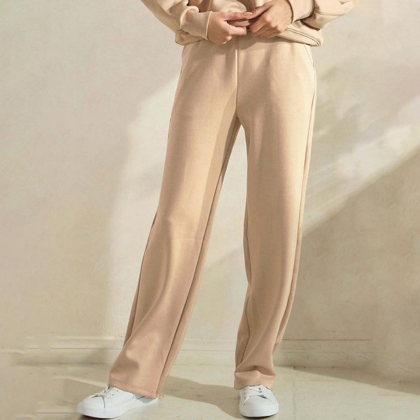 Women's UltraComfy Wide-Leg Pants

- Loose-fit with a little extra room
- Lightweight and breathable
- 2 Side pockets
- Soft against skin
- Imported
- 45% Rayon, 47% Polyester, 8% Spandex
