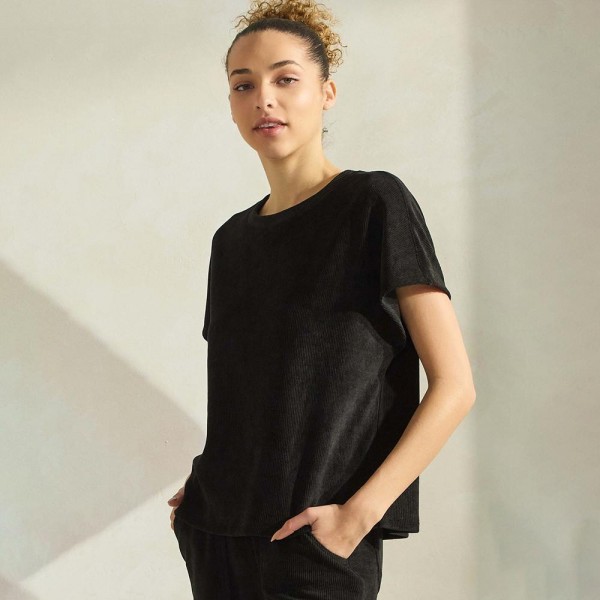 Women’s Corduroy Short Sleeve Top

- Corduroy
- Crew Neckline
- 98% polyester 2% spandex