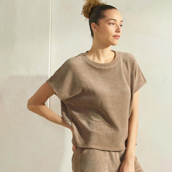 Women’s Corduroy Short Sleeve Top

- Corduroy
- Crew Neckline
- 98% polyester 2% spandex