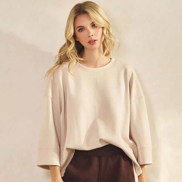 Women's So Relaxed UltraComfy Top

- Dropped Shoulders
- Simple casual design
- Relaxed silhouette allows for easy movement
- Lightweight yet breathable
- Simple pullover style
- Scuba fabric
- Imported
- 45%Rayon 47%Polyester 8%Spandex


