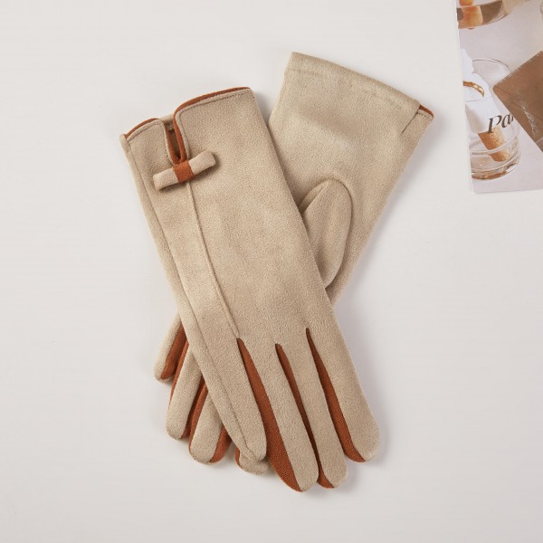 Two Tone Gloves With Bow Detail 

- One Size Fits Most 
- 100% Polyester 