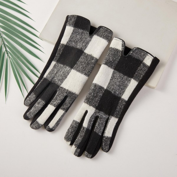 Fuzzy Knit Plaid Gloves 

- One Size Fits Most 
- 100% Polyester 