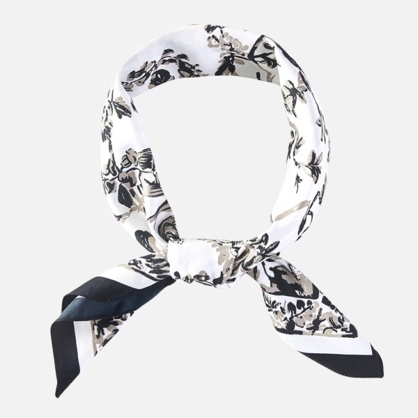 Vintage Botanical Print Bandana Scarf

- Multi-Use: Scarf, Bandana, Bag Tie ETC
- Approximately 35"L X 35"W
- 100% Polyester