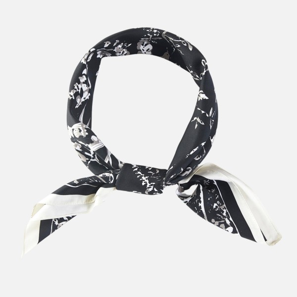 Vintage Botanical Print Bandana Scarf

- Multi-Use: Scarf, Bandana, Bag Tie ETC
- Approximately 35"L X 35"W
- 100% Polyester