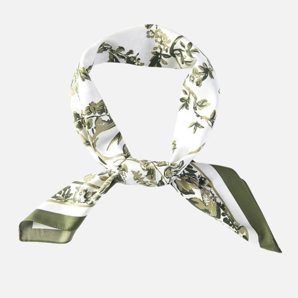 Vintage Botanical Print Bandana Scarf

- Multi-Use: Scarf, Bandana, Bag Tie ETC
- Approximately 35"L X 35"W
- 100% Polyester