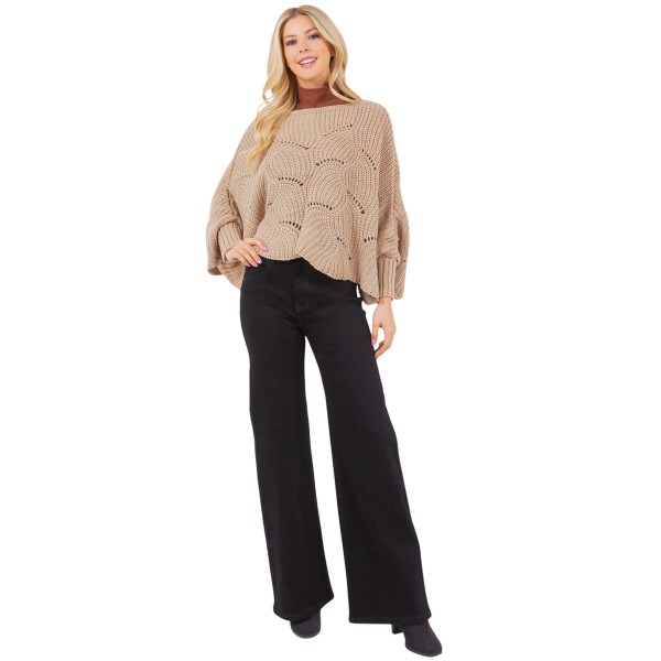 Solid Knit Poncho 

- One Size Fits Most 
- 100% Acrylic 