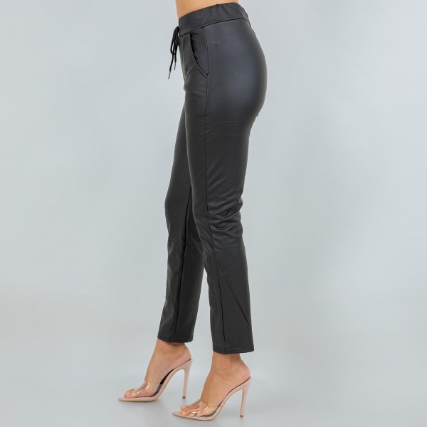 High Rise Straight Leg Vegan Leather Pants  (6-Pack)

- Straight Leg
- Pockets
- Belt Loops
- Elastic Waist with Drawstring
- 75% Polyamide / 15% Elasthanne / 10% Pu