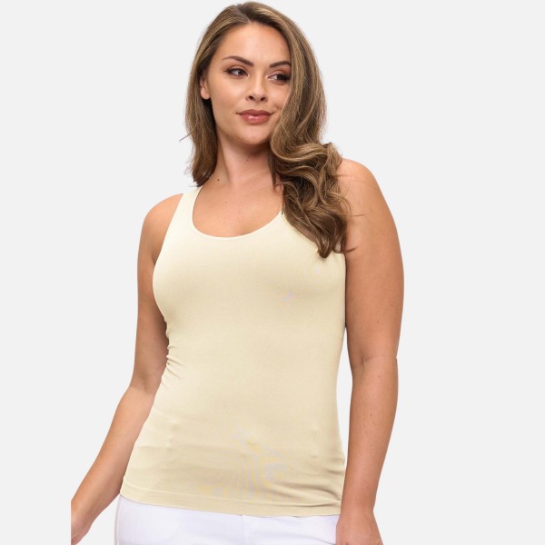 Plus Size Reversible Seamless Tank With Built-In Bra

- Seamless Construction
- U & V Neckline
- Self Fabric Binding
- 92% Nylon  8% Spandex
