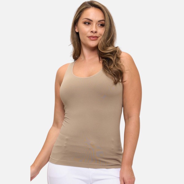 Plus Size Reversible Seamless Tank With Built-In Bra

- Seamless Construction
- U & V Neckline
- Self Fabric Binding
- 92% Nylon  8% Spandex
