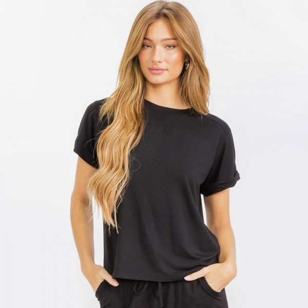 French Terry Lounge Set (6-Pack)

Top:
- Crew Neck
- Rolled Sleeves
- Soft & Breathable
- Relaxed Silhouette

Bottom:
- Relaxed Fit
- Elastic Waistband With Adjustable Drawstring
- Two Front Patch Pockets 
- Soft & Breathable 

- 95% Rayon / 5% Spandex 