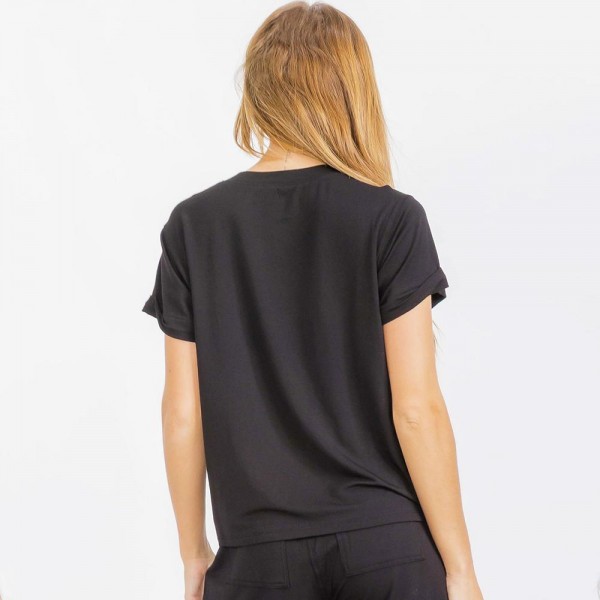 French Terry Lounge Set (6-Pack)

Top:
- Crew Neck
- Rolled Sleeves
- Soft & Breathable
- Relaxed Silhouette

Bottom:
- Relaxed Fit
- Elastic Waistband With Adjustable Drawstring
- Two Front Patch Pockets 
- Soft & Breathable 

- 95% Rayon / 5% Spandex 