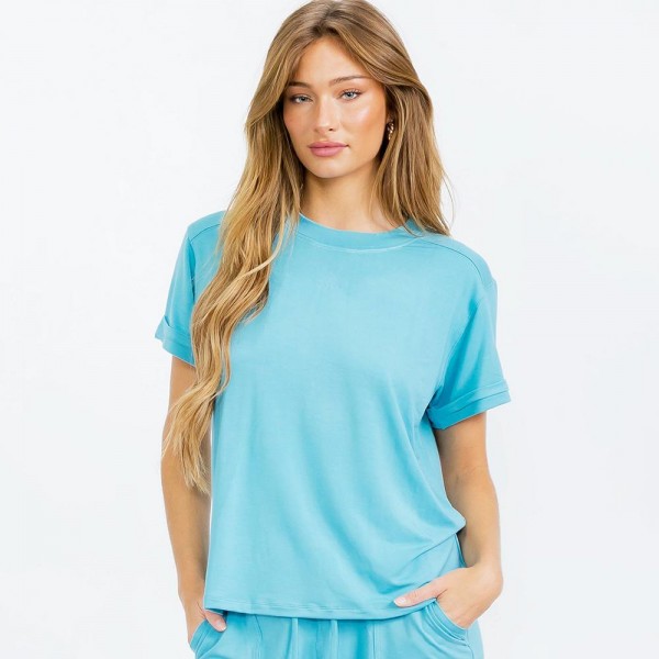 French Terry Lounge Set (6-Pack)

Top:
- Crew Neck
- Rolled Sleeves
- Soft & Breathable
- Relaxed Silhouette

Bottom:
- Relaxed Fit
- Elastic Waistband With Adjustable Drawstring
- Two Front Patch Pockets 
- Soft & Breathable 

- 95% Rayon / 5% Spandex 