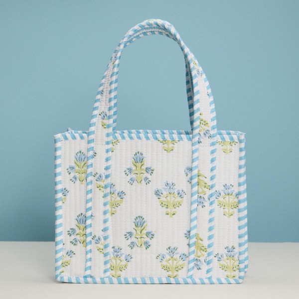 Flower Print Quilted Mini Tote Bag 

- Stripe Print Inside
- 1 Open Internal Pocket 
- Approximately  10" L X 8" T X 3.25" D