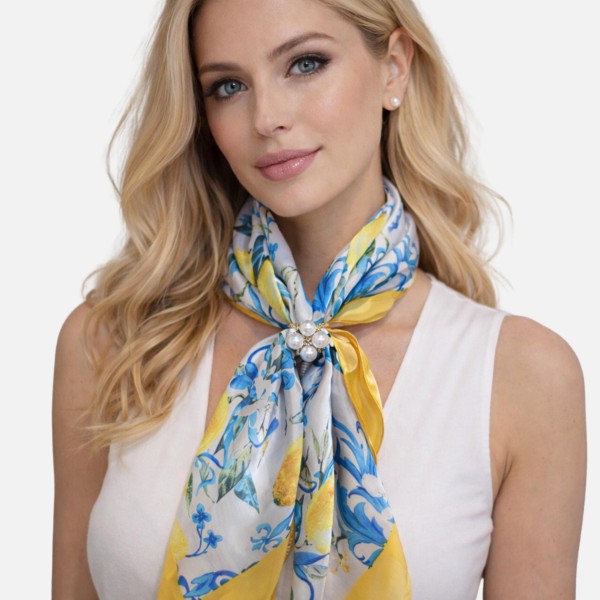 Do Everything In Love Metal Pearl Flower Scarf Ring 

- Approximately 1" L 