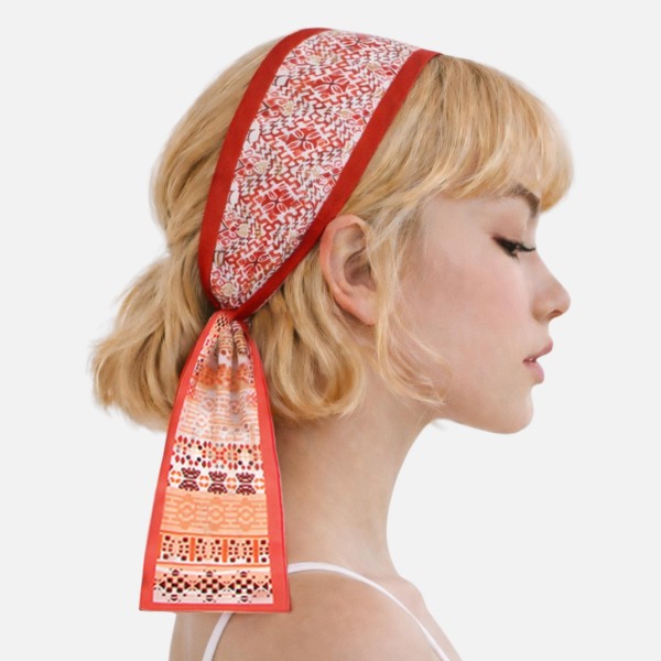 Do Everything In Love Double Sided Aztec Print Skinny Scarf

- Multi-Use: Scarf, Hair Bow, Bag Tie ETC
- Approximately 47" L X 3" W
- 100% Polyester