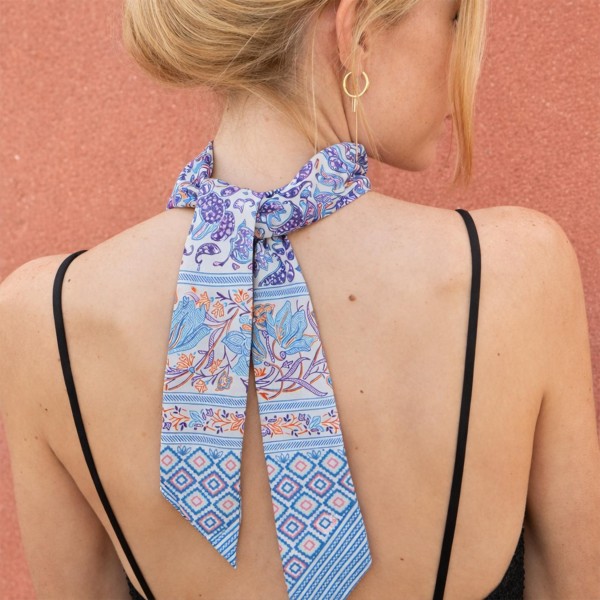 Do Everything In Love Geometric Shape & Floral Print Skinny Scarf

- Multi-Use: Scarf, Hair Bow, Bag Tie ETC
- Approximately 35" L X 2" W
- 100% Polyester