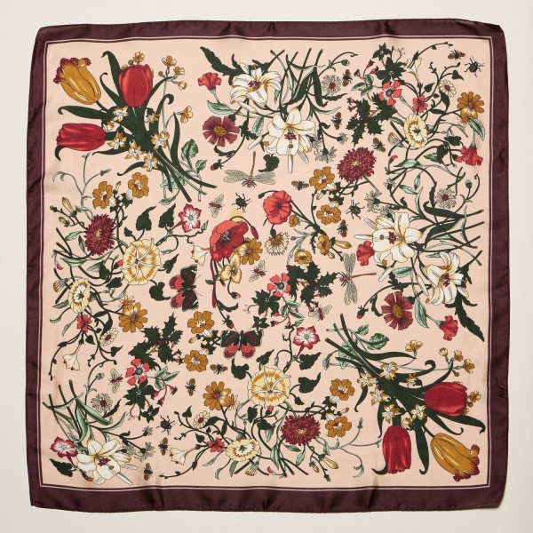 Floral Print Bandana Scarf

- Multi-Use: Scarf, Bandana, Bag Tie ETC
- Approximately 27.5"L X 27.5"W
- 100% Polyester