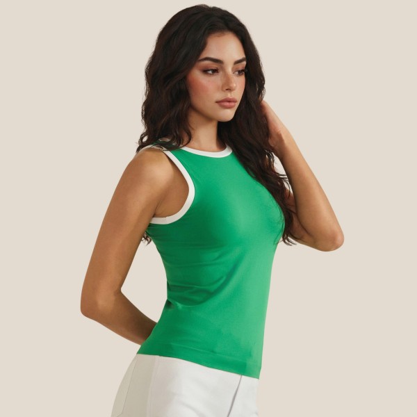 Reversible High Neck Two Tone Tank Top

- Fitted Silhouette
- Soft & Stretchy 
- 92% Nylon / 8% Spandex 