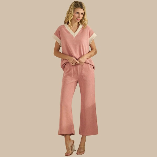 Two Tone Corduroy Short Sleeve Top (6-Pack)

- Relaxed Fit 
- V-Neck
- 98% Polyester / 2% Spandex 