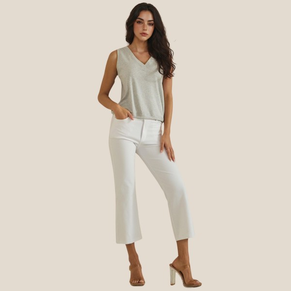 Ribbed Loose V-Neck Tank Top (6-Pack) 

- V Neckline
- Sleeveless
- Relaxed Fit
- Ribbed
- 95% Viscose 5% Spandex 

Pack Breakdown: S-2, M-2, L-2 