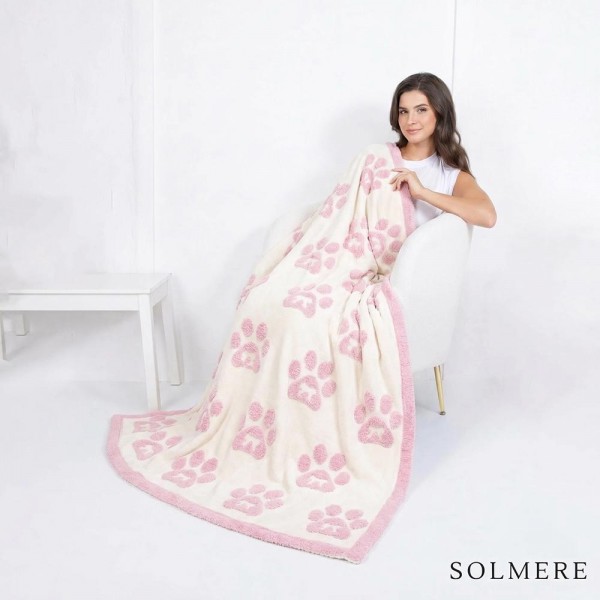Solmere Blanket – 3D Paw Print Blanket

Wrap yourself in pure indulgence. Our Solmere Blanket combines a fashion-forward design with an irresistibly soft hand-feel that’s as beautiful as it is cozy.

- Luxuriously Soft – Crafted from ultra-plush, high-quality fibers you’ll want to snuggle into all season long.

- Perfectly Sized – Approximately 50” W x 60” L, perfect for draping over your sofa, bed, or yourself.

- Premium Craftsmanship – 100% polyester for lasting softness, warmth, and easy care.

- Thoughtful Packaging – Each blanket is tied with a branded ribbon in a bow and includes two cards: one featuring the SOLMERE brand and another showcasing a high-quality image of the blanket’s print. Individually packaged

Once you touch it, you’ll understand why SOLMERE blankets are love at first feel.