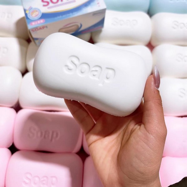 This soap bar squishy toy is a clever novelty that surprises and delights at first squeeze. Shaped to look exactly like a real bar of soap, complete with embossed lettering, it is crafted from slow-rise memory foam that feels soft and realistic. Fun as a bathroom gag gift, desk toy, or impulse buy, it appeals to a wide range of customers. A great fit for gift boutiques, novelty shops, and lifestyle retailers — compact, lightweight, and impossible to put down.