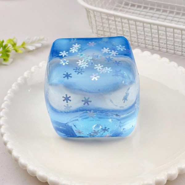 Star Glitter Cube Squishy Toy

Cute novelty squishy toy designed as a glitter cube. Perfect for gifts, impulse buys, and themed novelty displays.

- Ages 3+
- Approximately 3" L
