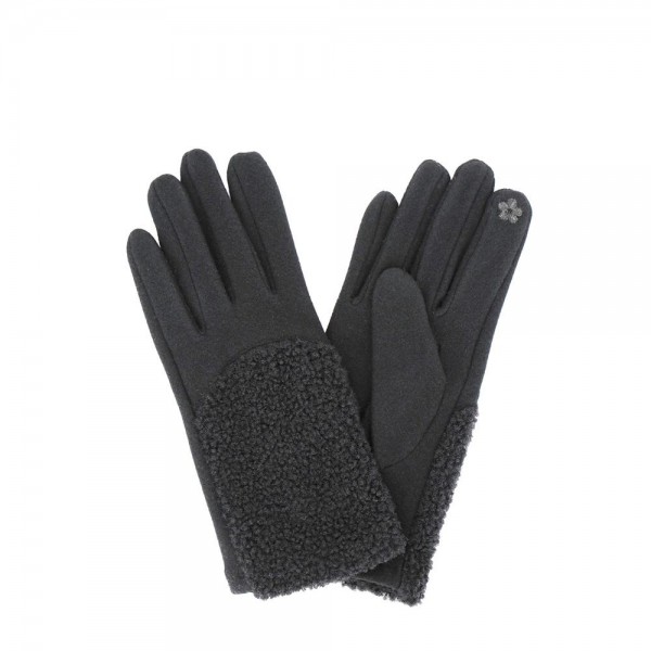 Faux Wool Gloves With Sherpa Detail 

- Touchscreen Compatible 
- One Size Fits Most 
- 100% Polyester 