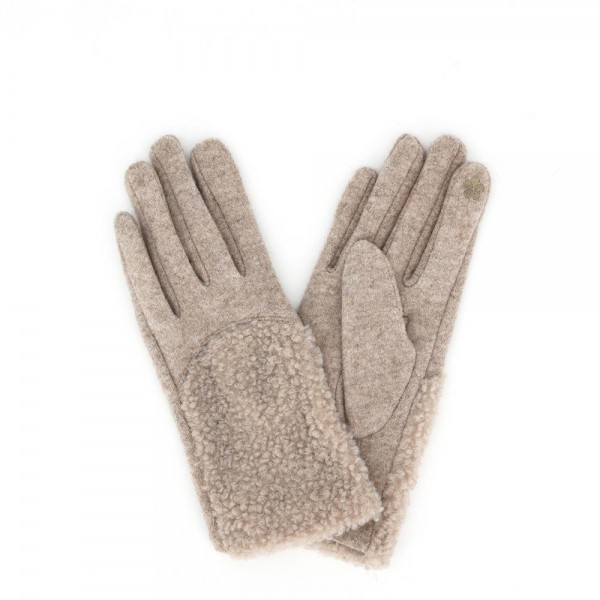 Faux Wool Gloves With Sherpa Detail 

- Touchscreen Compatible 
- One Size Fits Most 
- 100% Polyester 