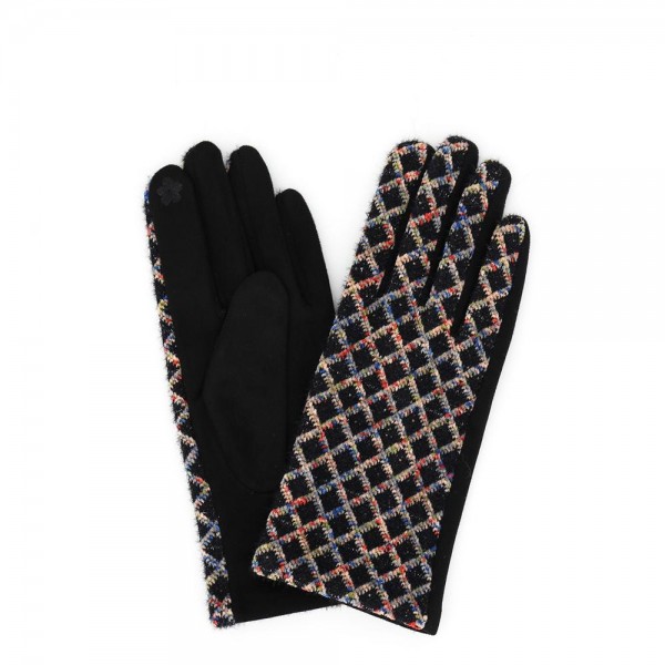 Printed touchscreen gloves in a stretch knit with a soft brushed lining and a diamond lattice pattern across the back of the hand. Conductive fingertips let her text and scroll without pulling them off, and the stretch fit slides easily under a coat sleeve. A fall and winter accessory for boutique register displays, tailgates, school pickup, and cold morning commutes. Patterned texting gloves are a low ticket add on that reorders all season long.