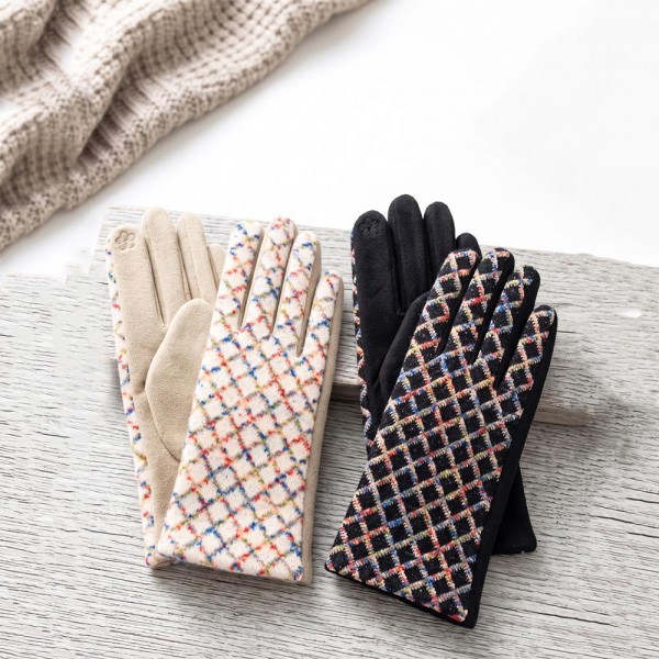Printed touchscreen gloves in a stretch knit with a soft brushed lining and a diamond lattice pattern across the back of the hand. Conductive fingertips let her text and scroll without pulling them off, and the stretch fit slides easily under a coat sleeve. A fall and winter accessory for boutique register displays, tailgates, school pickup, and cold morning commutes. Patterned texting gloves are a low ticket add on that reorders all season long.