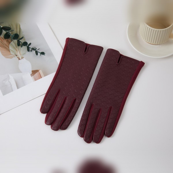 Textured Woven Gloves with an allover basketweave look and a sleek notched cuff for a tailored, polished finish. Smooth and fitted through the fingers, they add warmth without bulk under a coat sleeve. A classic choice for work commutes, church, holiday dinners, and everyday winter errands. Timeless ladies gloves are a dependable cold weather seller and a thoughtful gift for moms, teachers, and coworkers.
