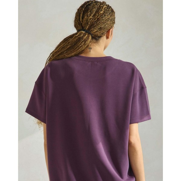 Oversized Scuba Short Sleeve Top (6-Pack)

- Crewneck
- Loose-Fit
- Lightweight & Breathable 
- Rib-Knit Band Bottom Edge 
- 53% Polyester, 40% Modal, 7% Spandex 

