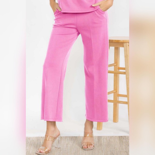 Soft Cropped Pants (6-Pack)

- Loose-Fit
- Lightweight & Breathable 
- 2 Side Pockets 
- Soft Against Skin 
- 53% Polyester 40% Modal 7% Spandex 